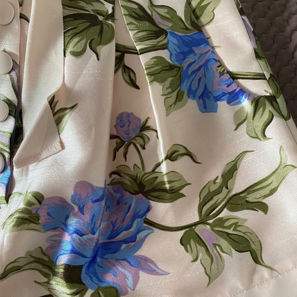 Alice Mcall Wildflower Shorts - Picture 4 of 4